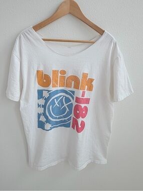 Blink-182 off-the-shoulder white punk tee